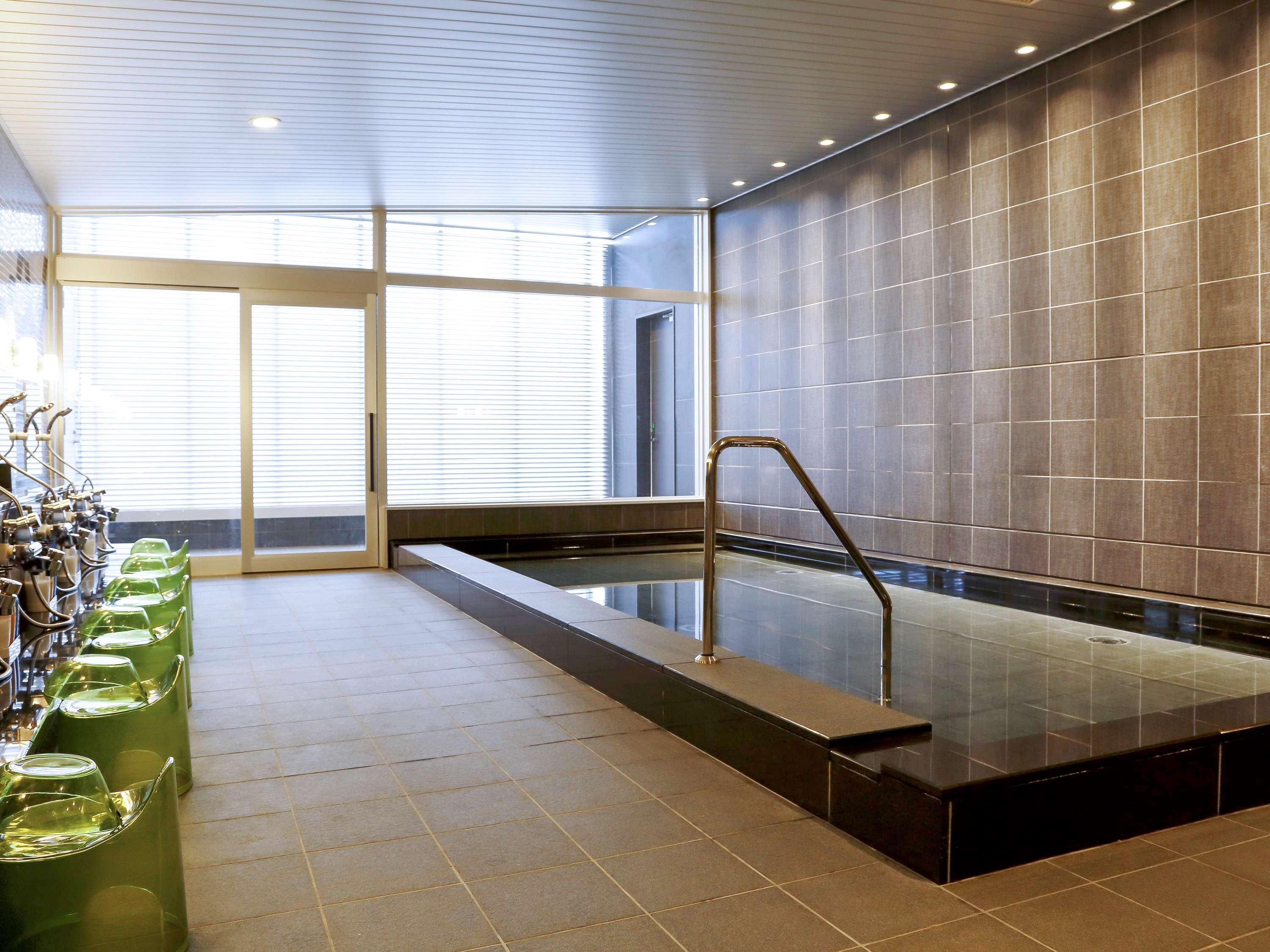 Ibis Styles Tokyo Bay Urayasu Exterior foto